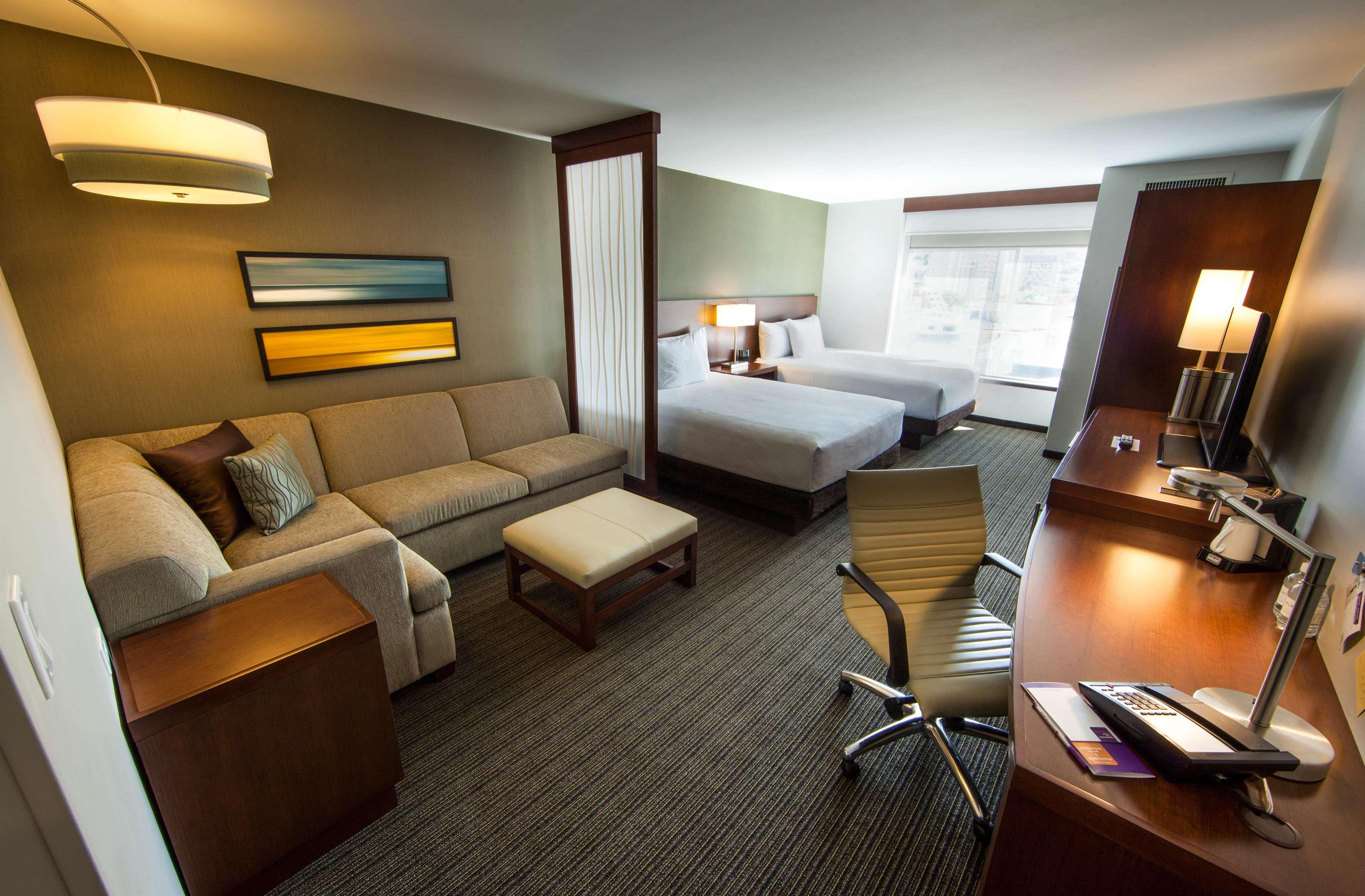 Hyatt Place Tijuana Ngoại thất bức ảnh